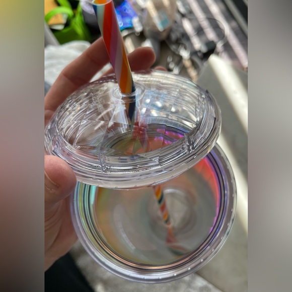 NWT - Starbucks 24 oz Rainbow Reusable Cold Cup w/straw & dome lid - Picture 6 of 9